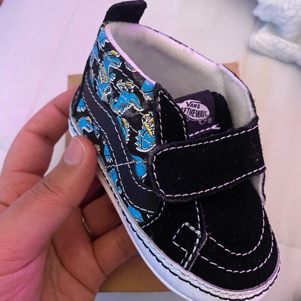 Vans Crib